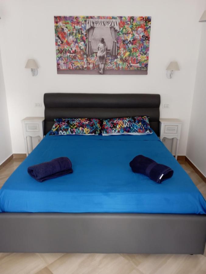 Cozy Loft Putignani Apartment Bari Bagian luar foto